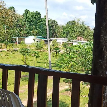 Kohjum Freedom Resort Koh Jum Exterior photo