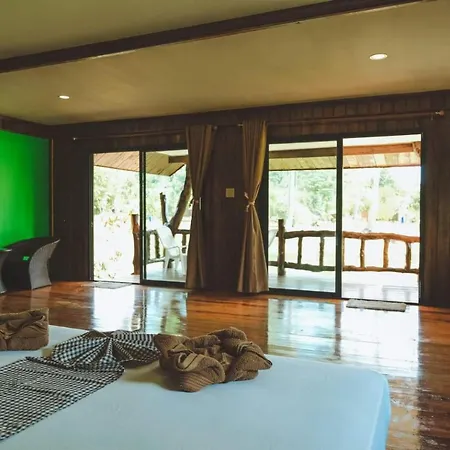 Kohjum Freedom Resort Koh Jum Exterior photo